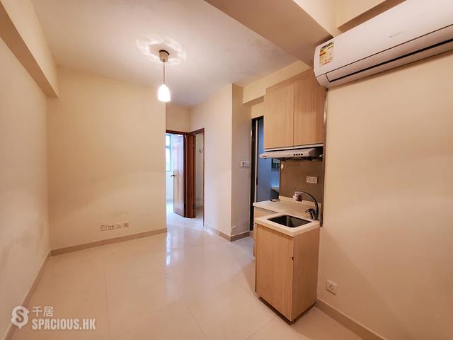 Wan Chai - Shing (Sing) Ho Building 01