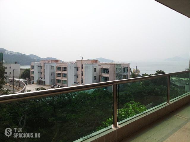 Repulse Bay - 77, Repulse Bay Road 01
