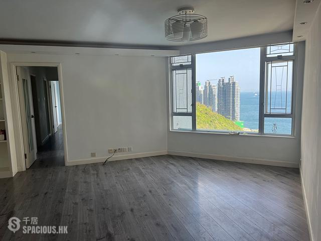 Ap Lei Chau - South Horizons Phase 2 Yee Fung Court (Block 11) 01