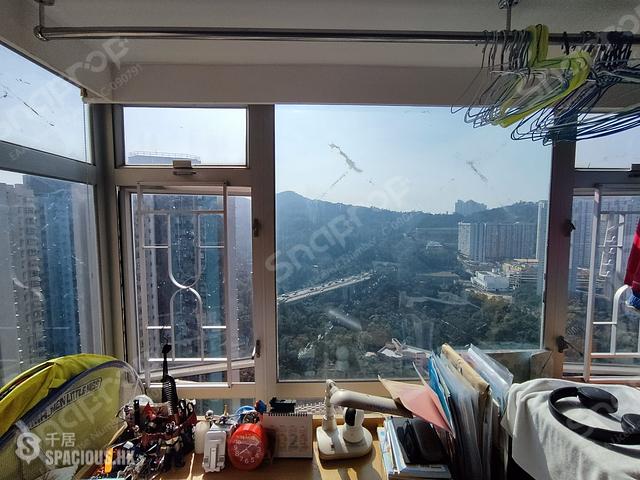 Tseung Kwan O - Well On Garden 01
