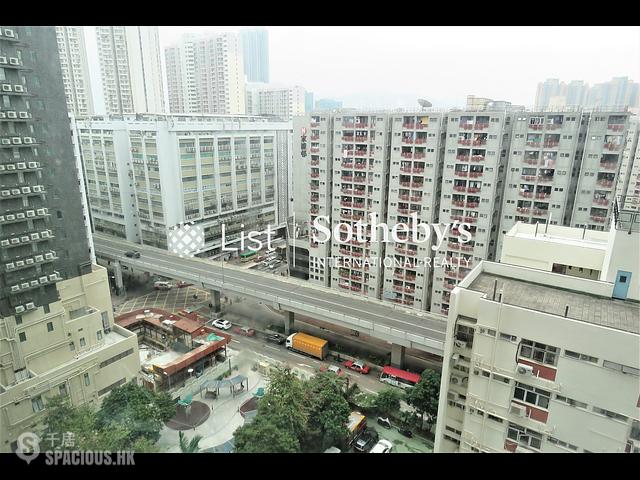 Hung Hom - La Lumiere 01