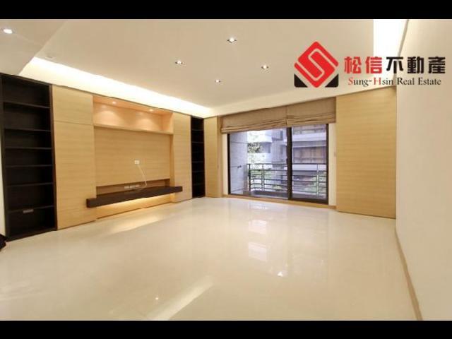 Zhongshan - No. XX, Alley 38, Lane 30, Lequner Road, Zhongshan District, Taipei City, Taiwan 10491 01