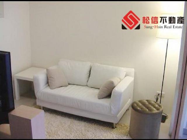 Songshan - No. XX, Section 4, Nanjing East Road, Songshan District, Taipei City, Taiwan 105 01