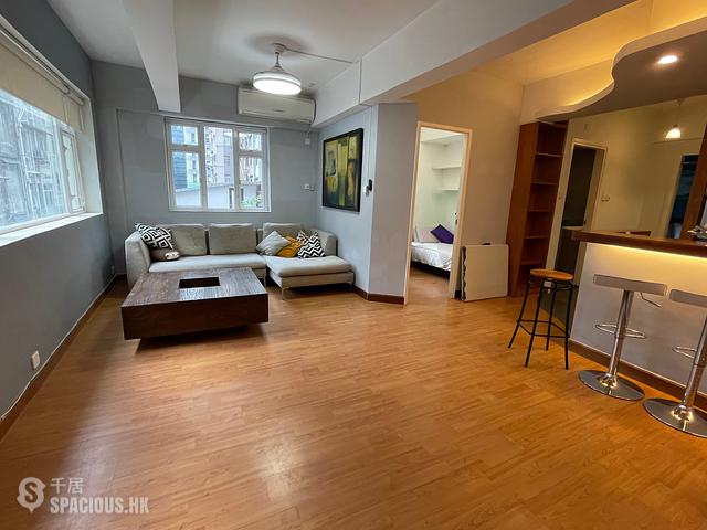 Soho - 34B, Staunton Street 01
