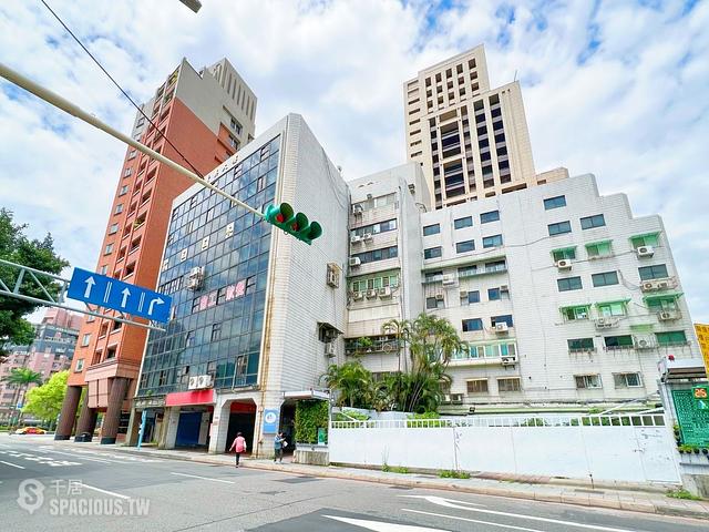 Zhongzheng - No. X, Aiguo W Rd, Zhongzheng District, Taipei City, Taiwan 100 01