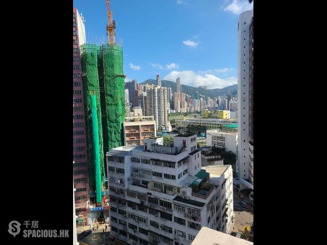 Wan Chai - Chin Hung Building 01