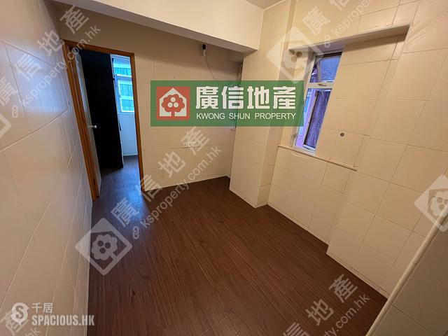 Mong Kok - Cheong Fai Mansion 01