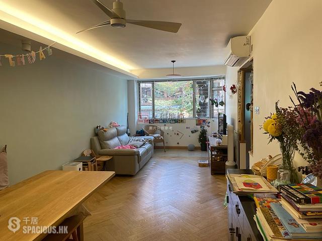 Yau Yat Chuen - Cassia Court 01