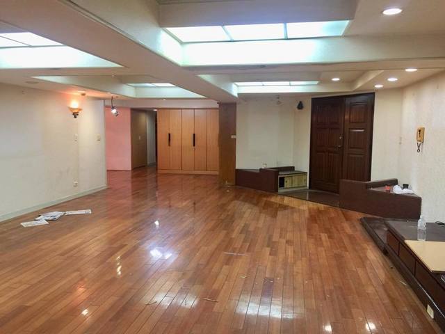 Daan - No. XXX, Guangfu South Road, Da’an District, Taipei City, Taiwan 106 01