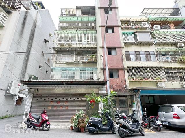 Zhongshan - No. XX, Alley 30, Lane 135, Section 2, Minquan E Rd, Zhongshan District, Taipei City, Taiwan 10491 01
