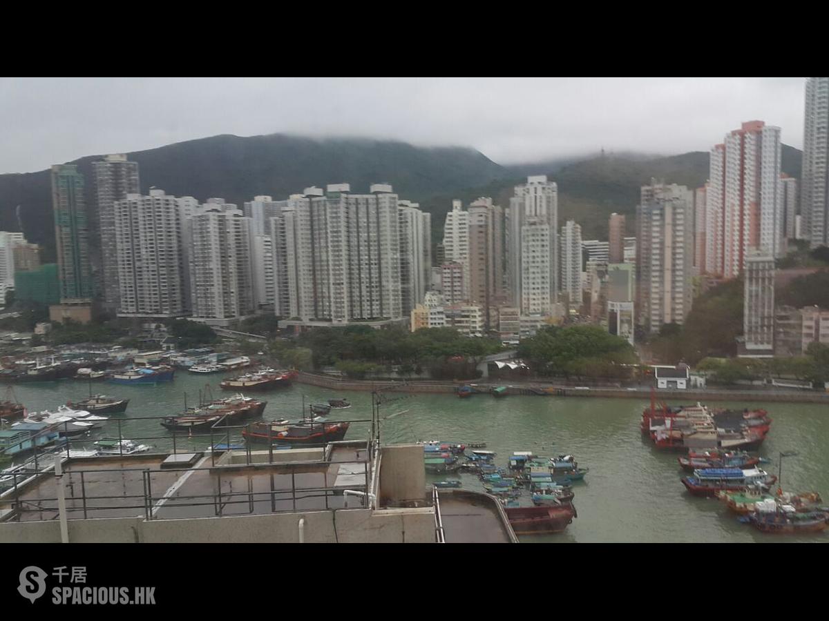 Ap Lei Chau - Hung Fook Court 01