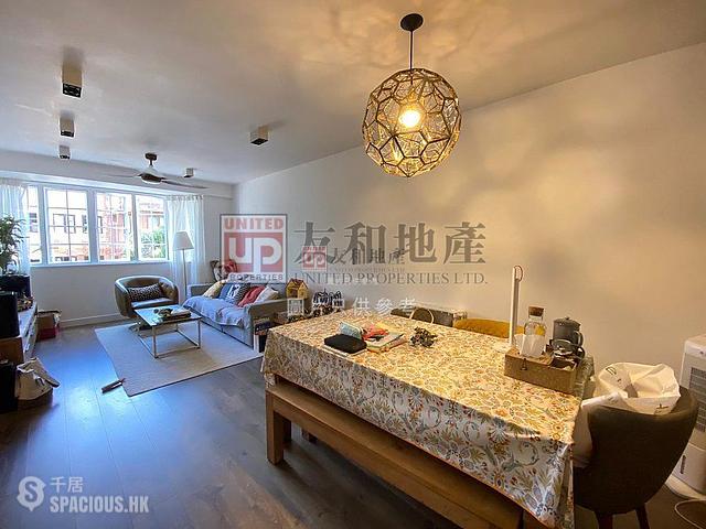 Yau Yat Chuen - Cassia Court 01