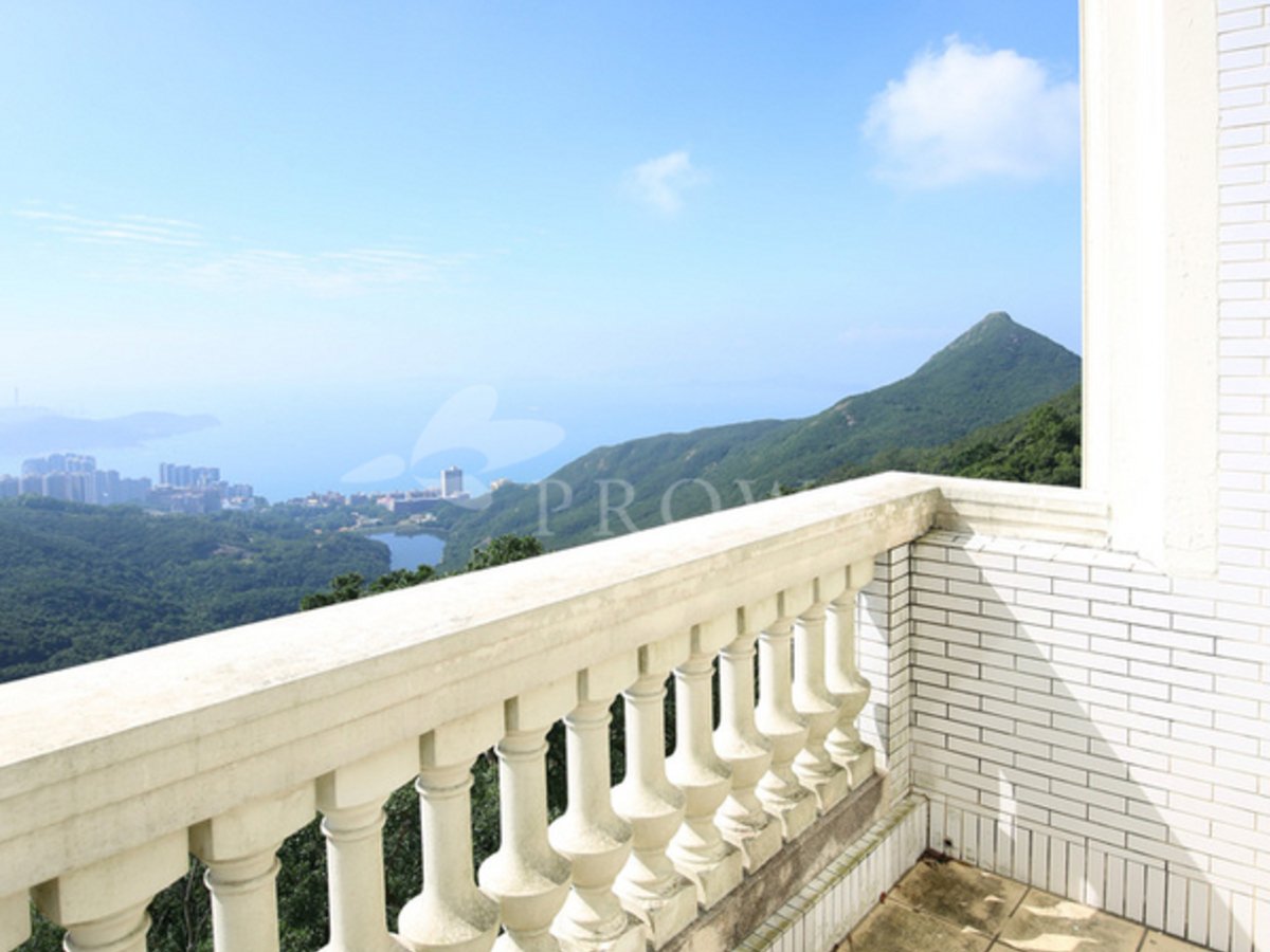 图片  地图  街景   租盘, 香港山顶柯士甸山道8号   最大化   最大