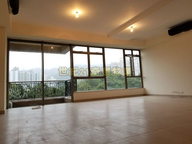 Tai Wai - The Great Hill 01