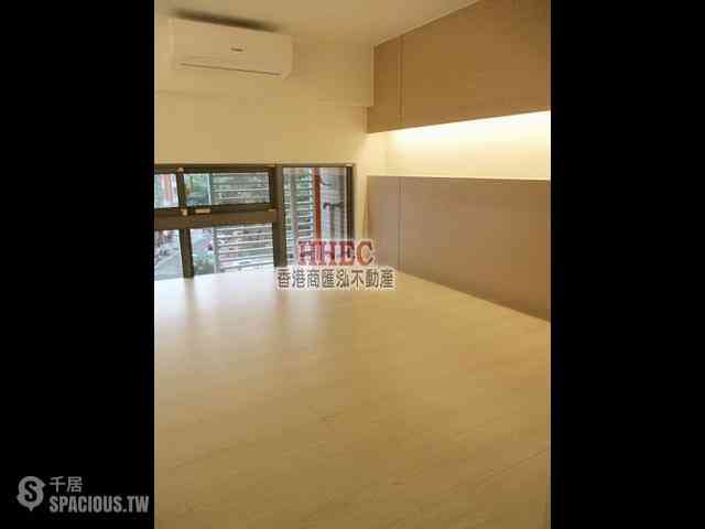 Neihu - 114, Taiwan, Taipei City, Neihu District, 康寧路三段XXX號 01