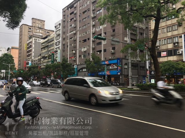 Daan - 106, Taiwan, Taipei City, Da’an District, 和平東路一段XXX號 01