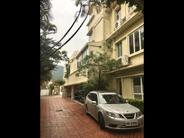 Pok Fu Lam - 34, Bisney Road 01