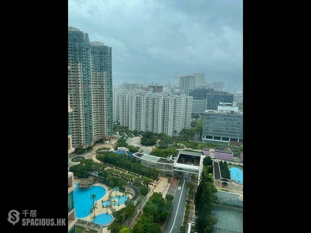 Tai Kok Tsui - Park Avenue Central Park 01