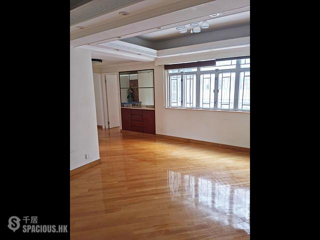 Ho Man Tin - Kingsland Villa 01