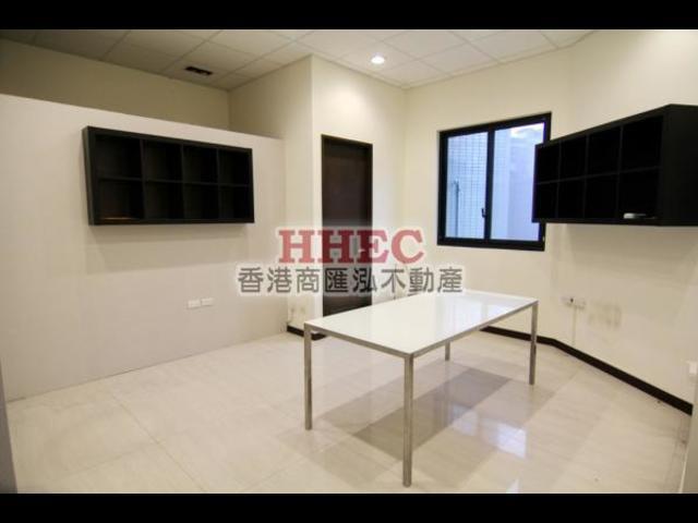 Xinyi - 110, Taiwan, Taipei City, Xinyi District, 吳興街284巷XX號 01