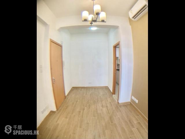 Mong Kok - 933, Canton Road 01