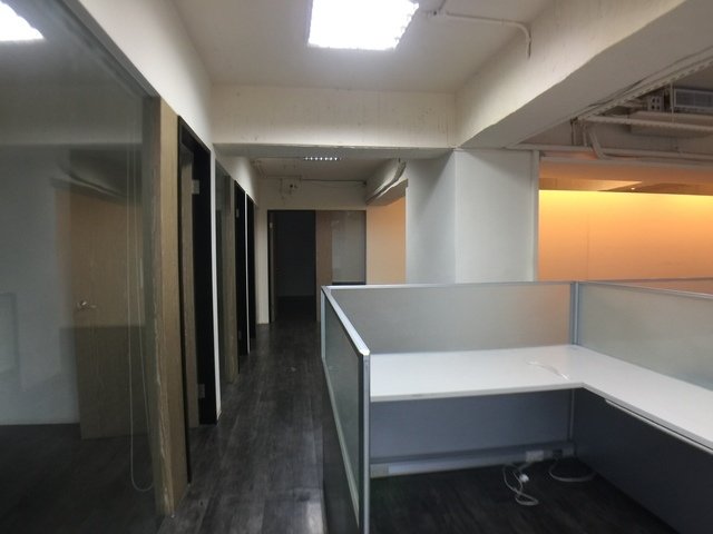 Songshan - 105, Taiwan, Taipei City, Songshan District, 復興北路XXX號 01