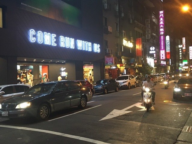 Wanhua - 108, Taiwan, Taipei City, Wanhua District, 峨眉街XX號 01