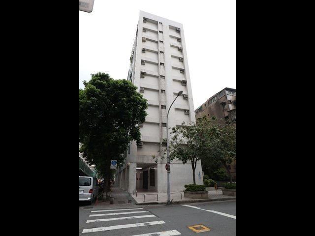 Songshan - 105, Taiwan, Taipei City, Songshan District, 健康路XXX號 01