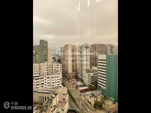 Ho Man Tin - Yee King Building 01