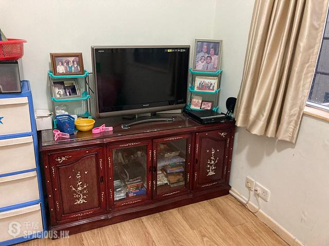 Causeway Bay - 42, Jardine's Crescent 01