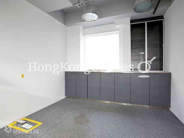 Wan Chai - One Capital Place 03