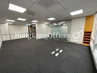 Wan Chai - Convention Plaza Office Tower 06