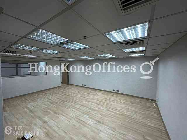 Sheung Wan - The Centre Mark 04