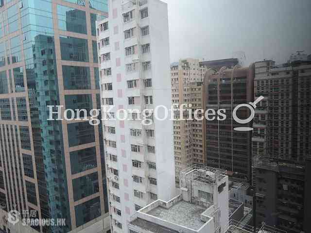 Wan Chai - The Hennessy 03