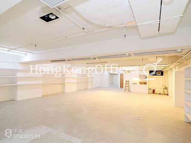 Sheung Wan - Chao's Building 02