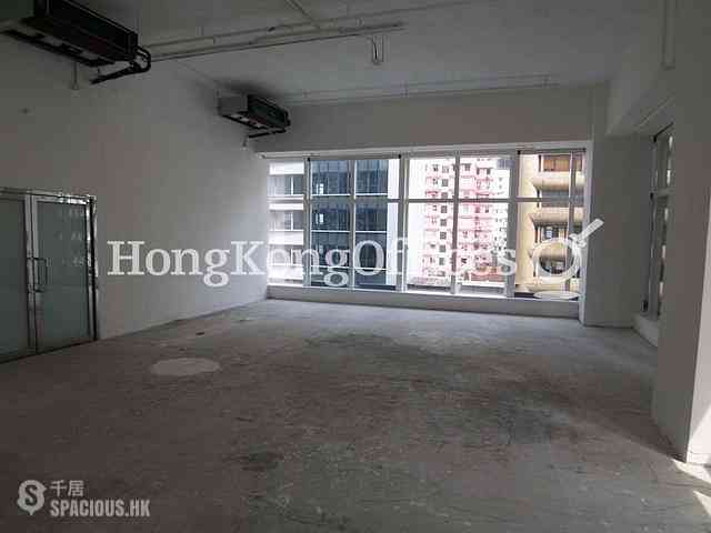 Wan Chai - The Hennessy 05