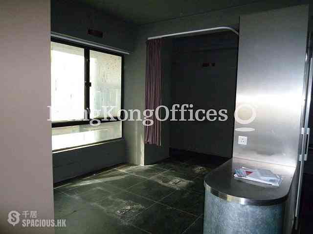 Causeway Bay - Prosperous Commercial Building 03