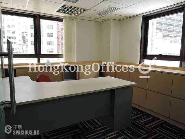 Sheung Wan - The Centre Mark 02