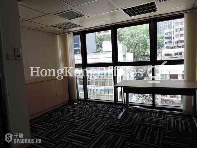 Sheung Wan - The Centre Mark 04