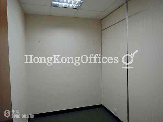 Wan Chai - Tesbury Centre 05