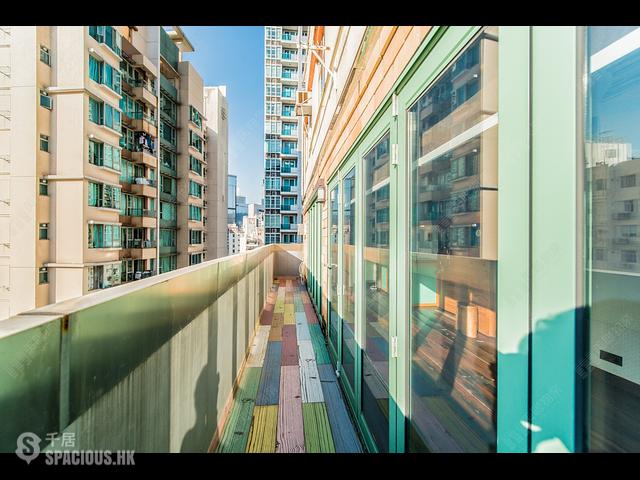 Wan Chai - Tung Shing (Sing) Building 01