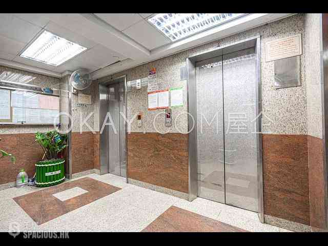 Sheung Wan - Sze Yap Building 11