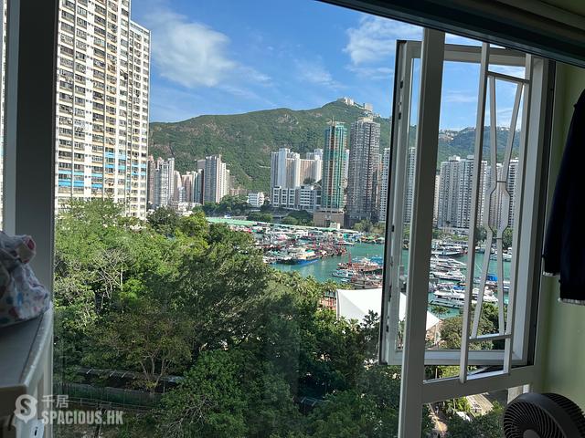 Ap Lei Chau - Ap Lei Chau Centre 01