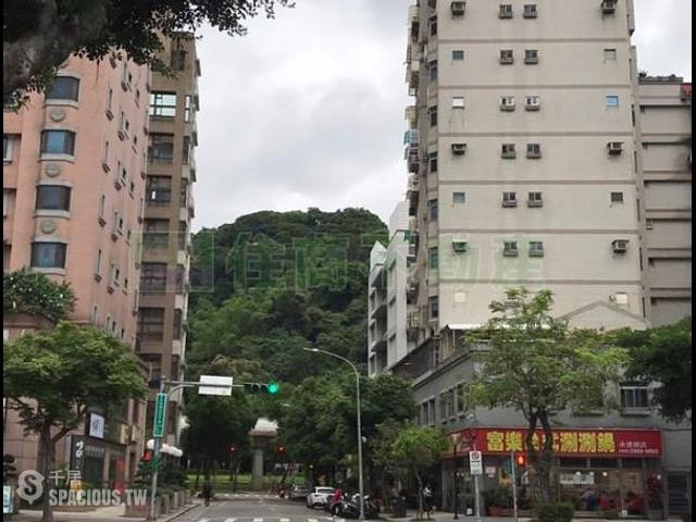 Shilin - No. X, Section 4, Chengde Rd, Shilin District, Taipei City, Taiwan 111 01