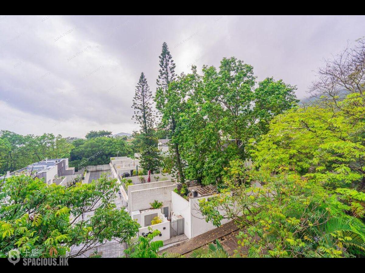 South Lantau - Silver Shore Villa 01