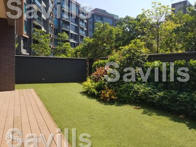 Gold Coast / So Kwun Wat - The Bloomsway 01
