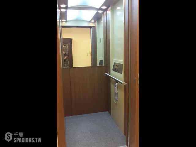 士林區 - 111台灣台北市士林區故宮路34巷X號 10