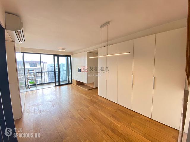Beacon Hill - Avon Court 01