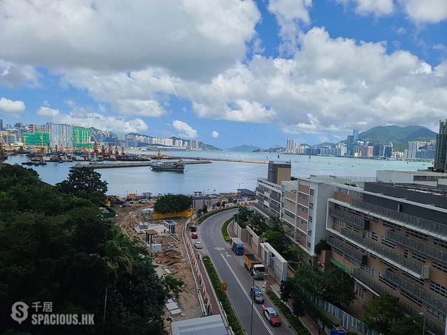 To Kwa Wan - L・Harbour 18 01