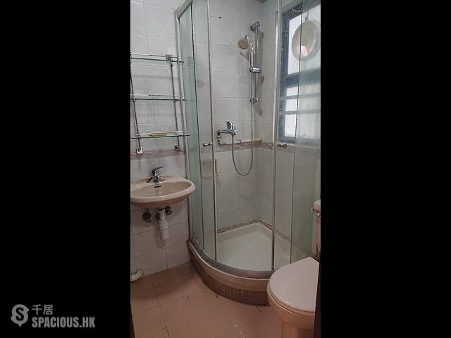 Sham Shui Po - Fung Yat Court 01